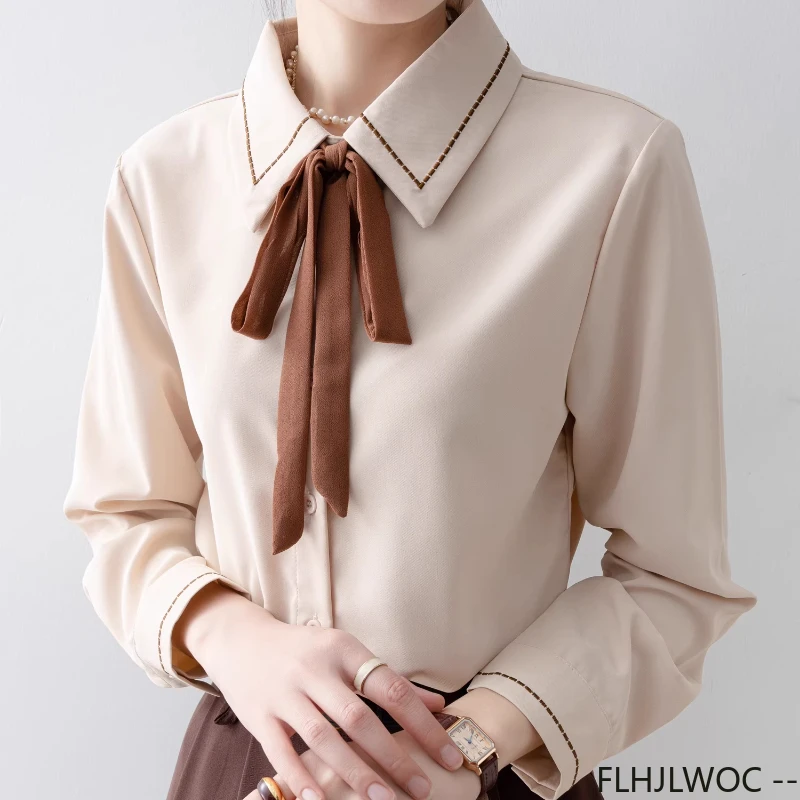 女性用シングルブレスト蝶ネクタイフォーマルブラウス、ピーター - Formal Wear Japan Women のレビューと価格