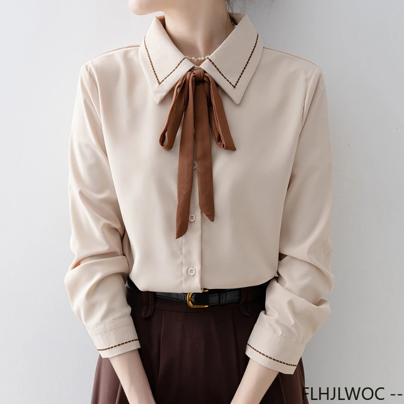 女性用シングルブレスト蝶ネクタイフォーマルブラウス、ピーター - Formal Wear Japan Women のレビューと価格
