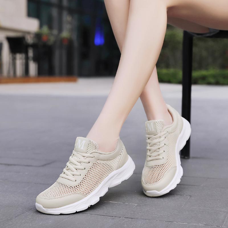 女性用通気性メッシュスニーカー,軽量ランニングシューズ,ベー - Formal Wear Japan Women のレビューと価格