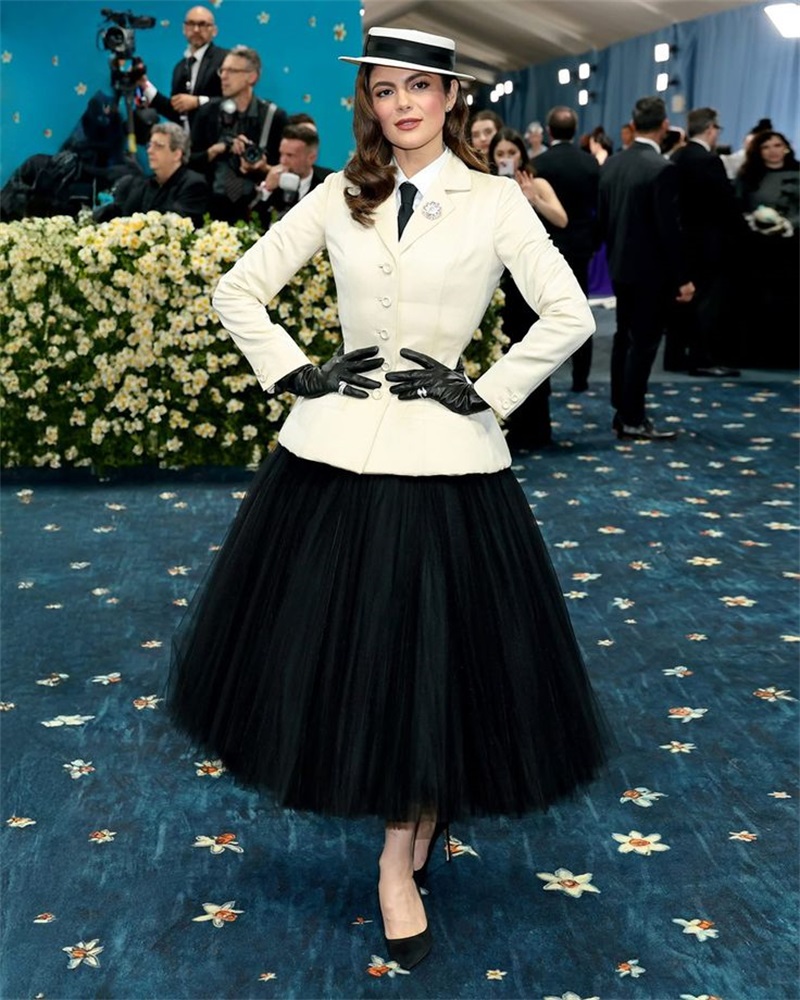 白人女性のオフィススーツスカートセット夏 2 ピースブレザー - Women'S Formal Jackets To Wear With Dresses のレビューと価格