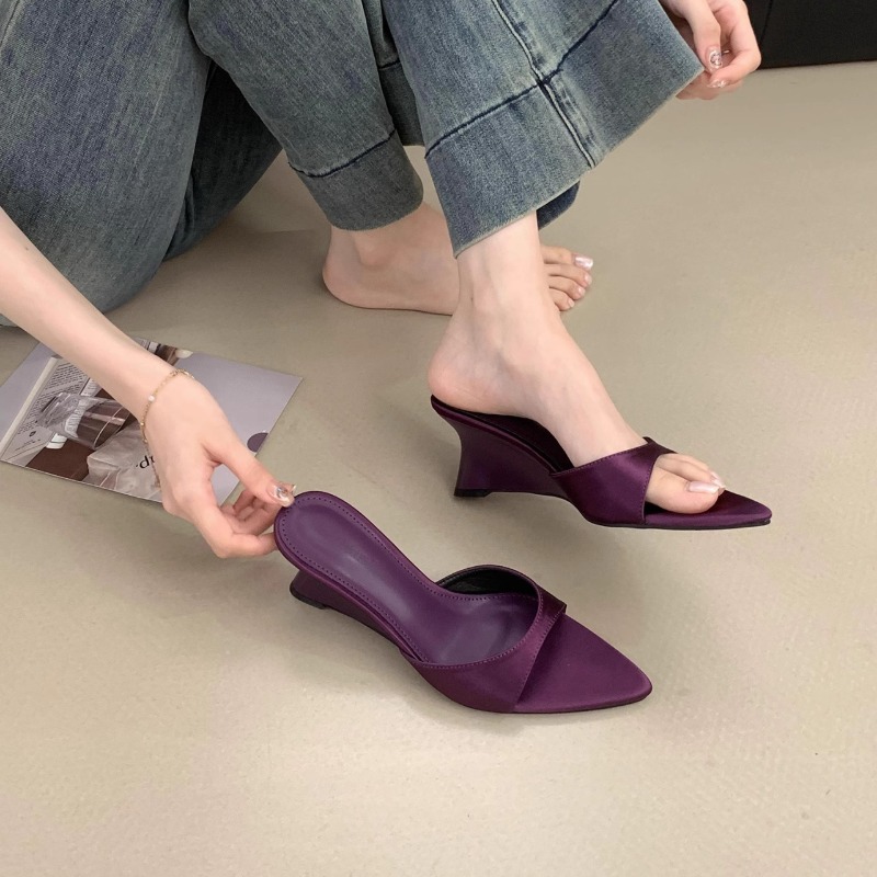 新しい夏のファッションウェッジヒールフリップフロップ屋外クリ - Women Formal Wear For Summer のレビューと価格