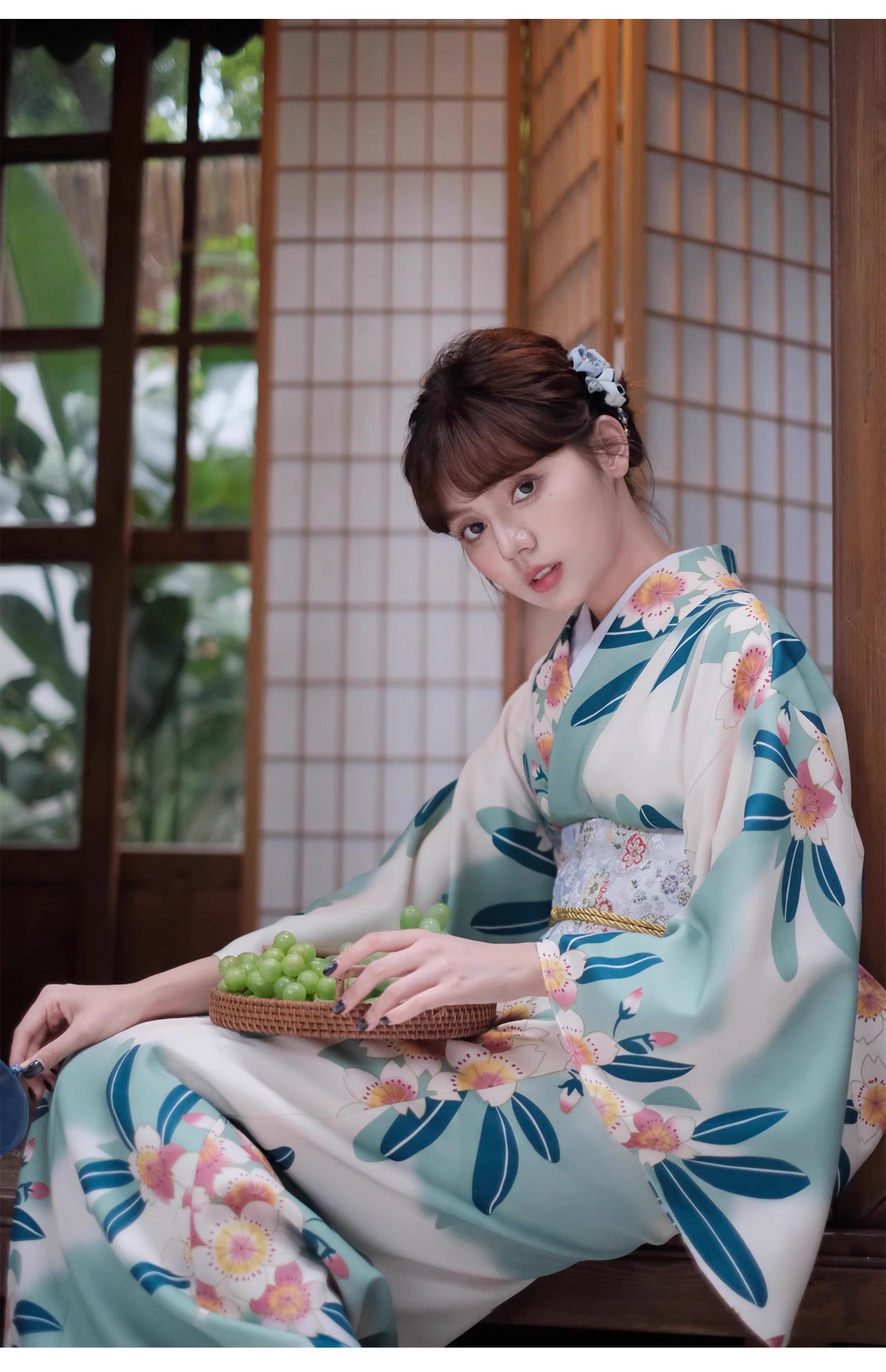 日本スタイルの女性の伝統的な青い着物のフォーマルな服装、現代 - Formal Wear Japan Women のレビューと価格